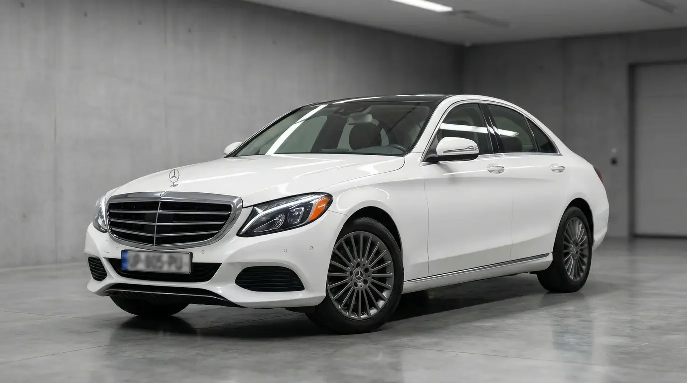 Mercedes-Benz (2015)